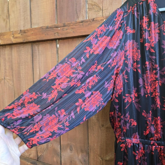 Lane Bryant Romantic Red Floral Maxi Dress, Size 24 - Picture 8 of 15